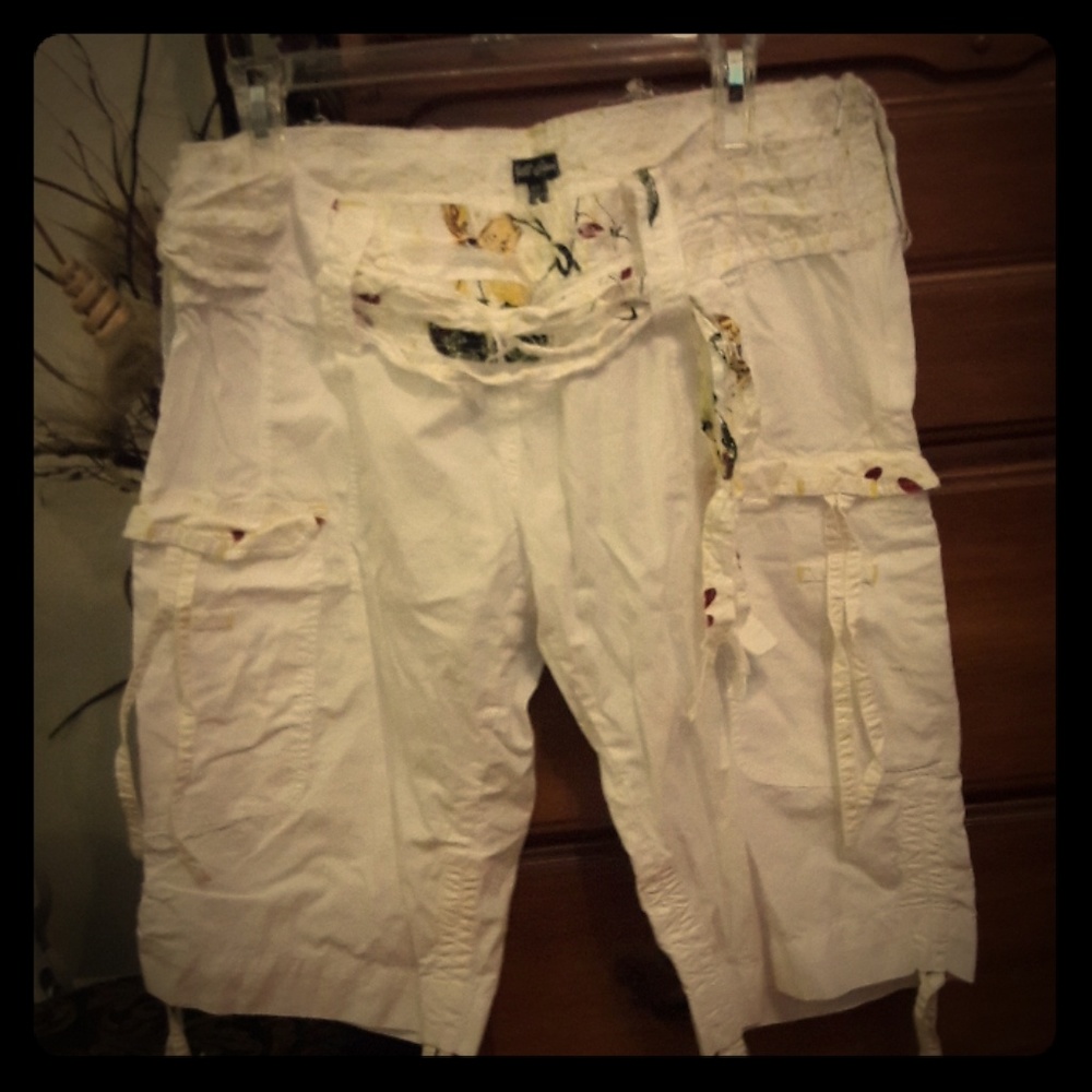 GORGEOUS BOUTIQUE SHORTS,WORE ONCE